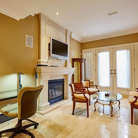 Elegant Apartment With Sauna Toronto Eksteriør billede
