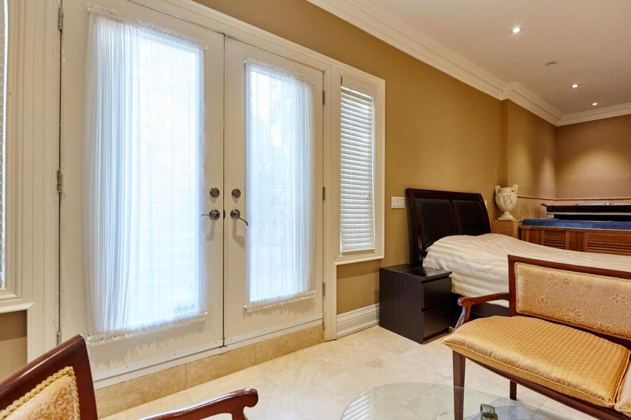 Elegant Apartment With Sauna Toronto Eksteriør billede